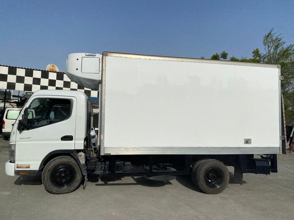 Chiller Trucks for Rent